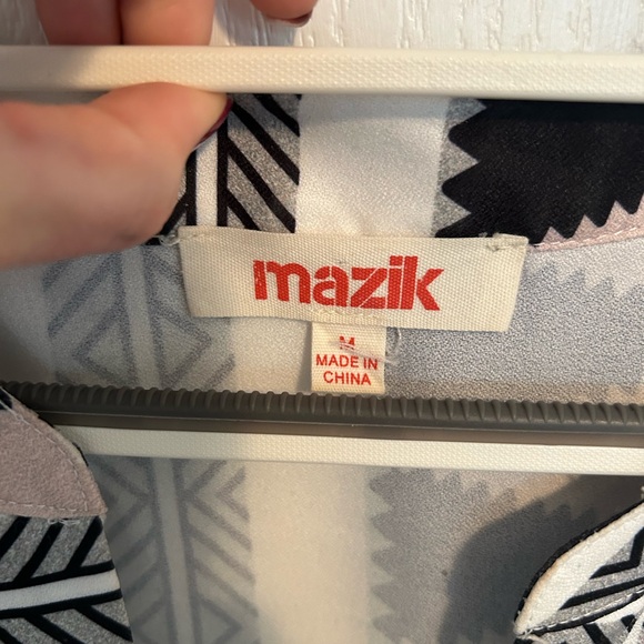 Chic Geometric Pattern Dress - Picture 3 of 4